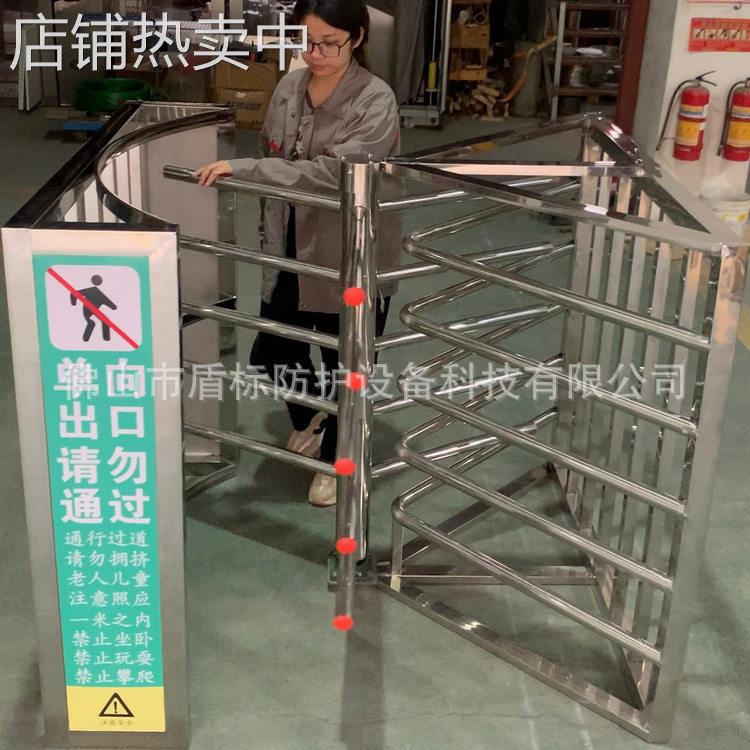 半封闭式旋转向门,湛江麻章吴川坡头徐闻火车站旅客出站项匝