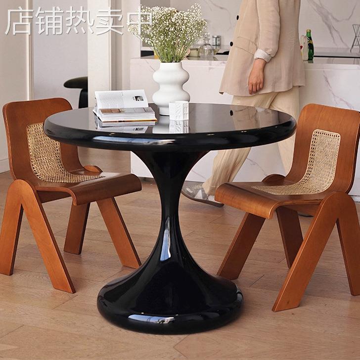 奶油色圆形郁金香洽谈桌轻奢现代简约小户型家用法式复古黑色餐桌