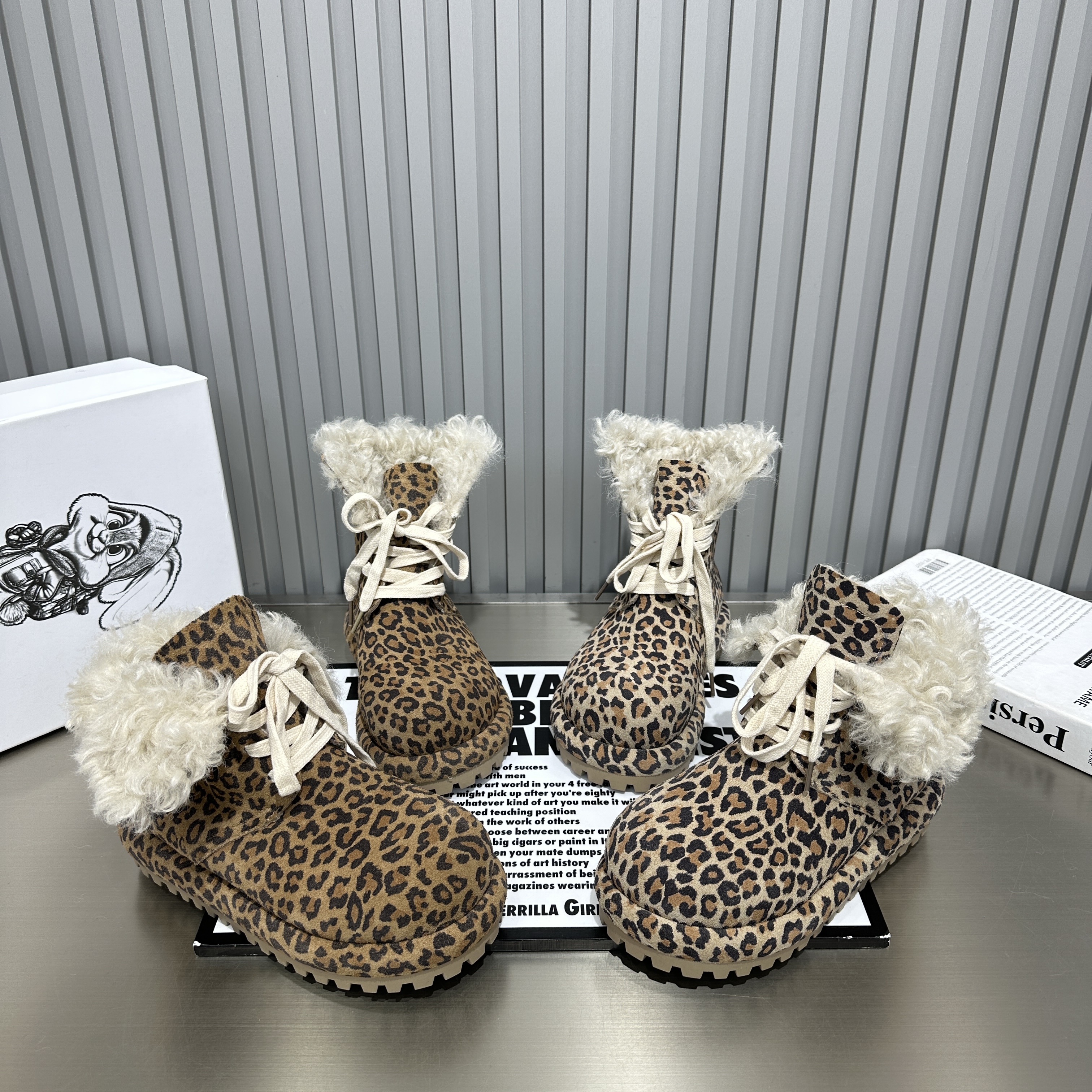 2025冬季新款真皮豹纹翻领两穿毛毛高帮鞋舒适洋气百搭休闲雪地靴