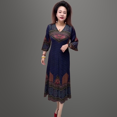 卡米兰褶皱宽松大码印花连衣裙