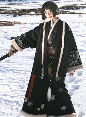 花朝记｜苍弦｜冬季加绒汉服｜黑色甜酷｜宋制对襟袄飞机袖两片裙