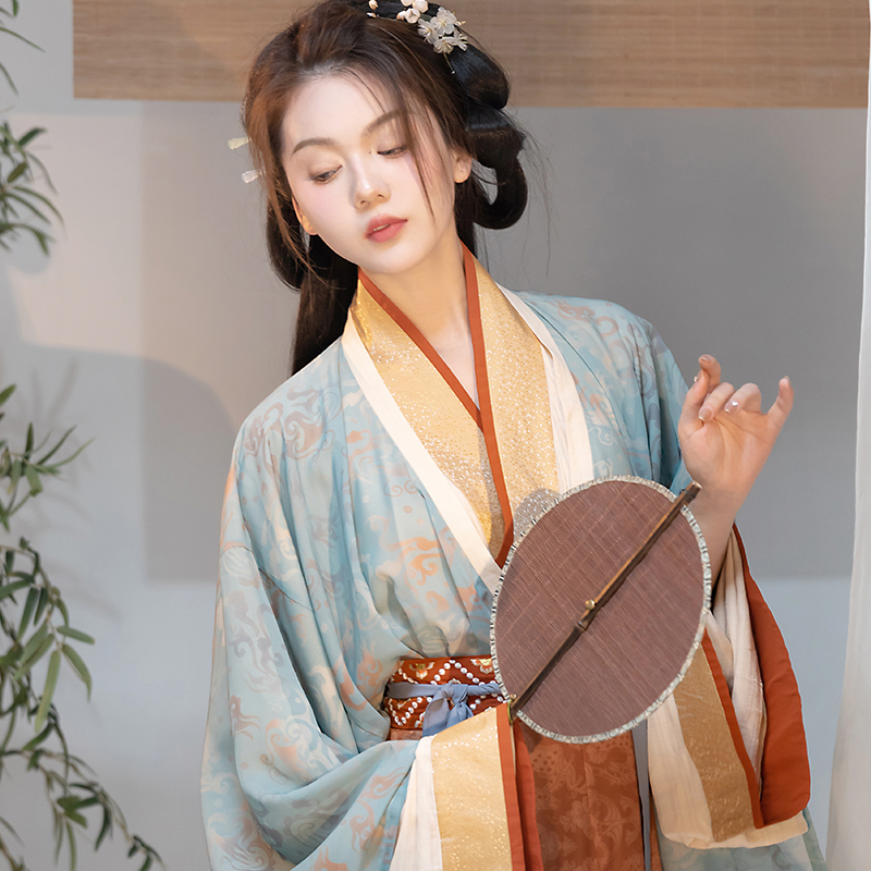 花朝记|花花优选|秦楼月|春夏汉服显高瘦 | 晋制交领交窬裙