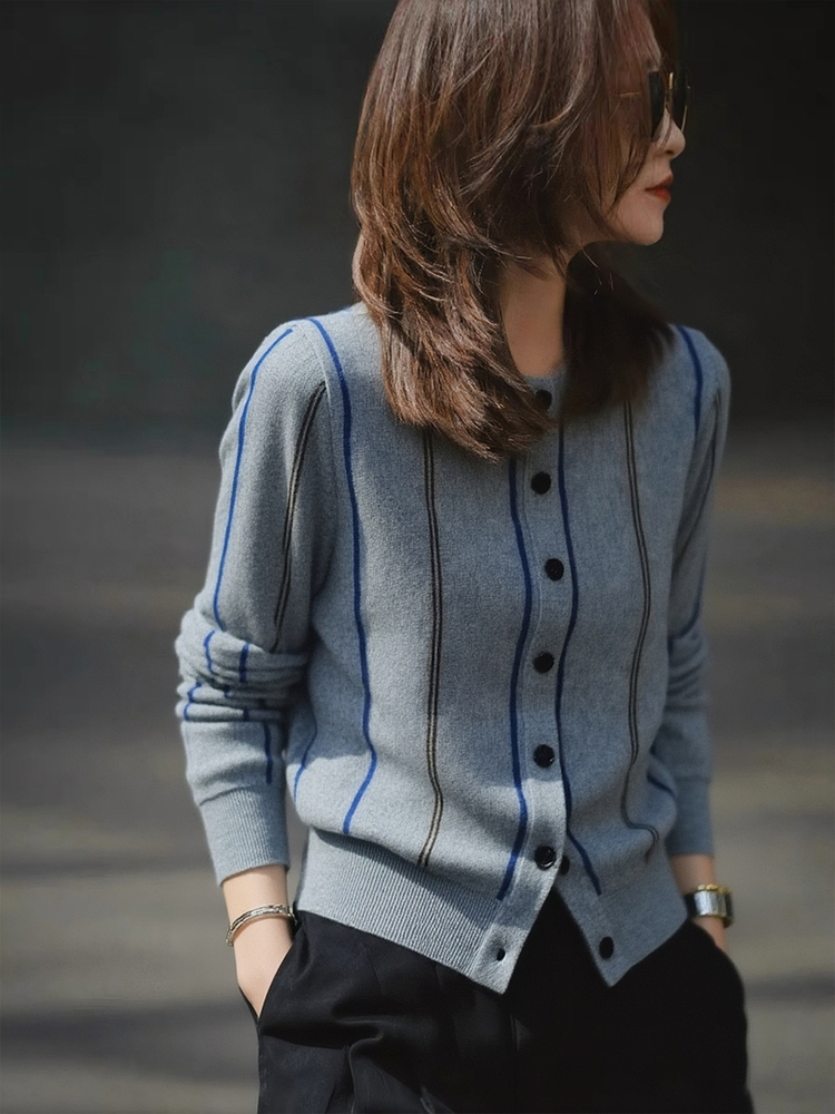 覆古撞色条纹针织开衫女2025秋新款轻熟风高级感短款外搭毛衣上衣