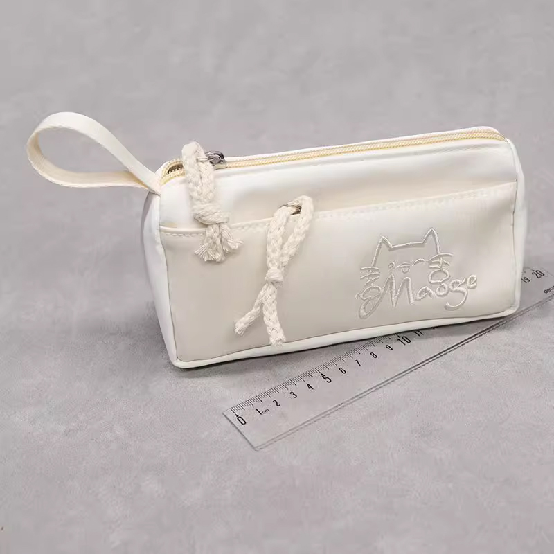 奶白色刺绣小猫笔袋大容量2025新款超火可爱简约女生款ins风高颜值铅笔盒多功能小众不撞款小学生专用文具袋