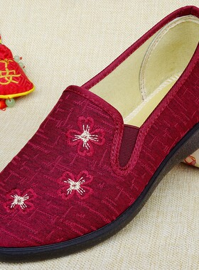 老北京布鞋女春季舒适中老年妈妈鞋小脚老太太奶奶鞋防滑33大码43