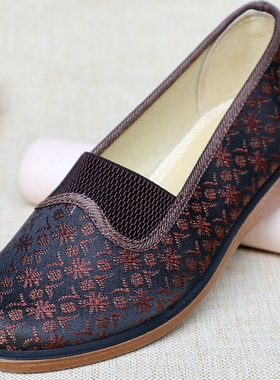 老北京布鞋女春秋季老人软底单鞋大码43小码33奶奶老太太防滑舒适