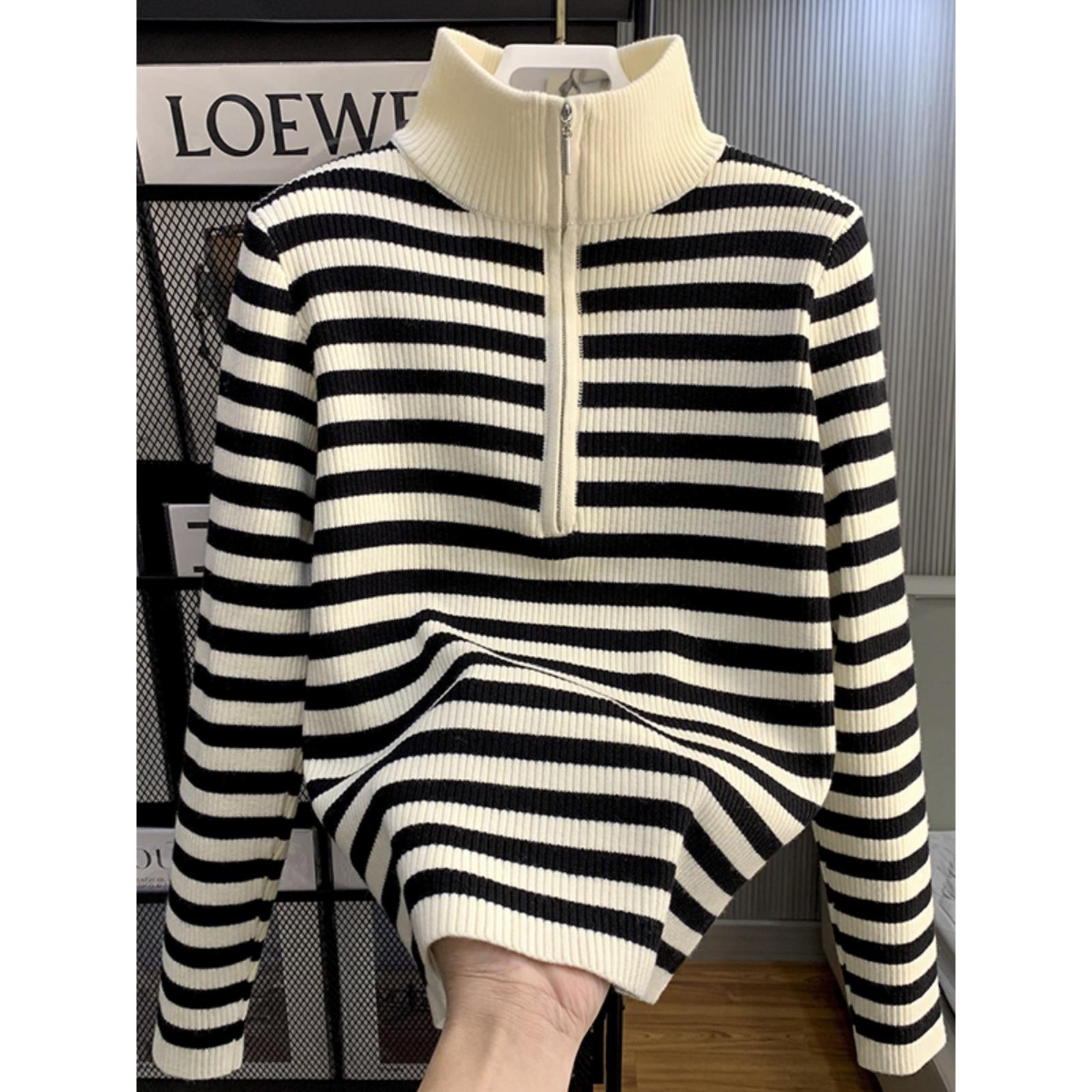 2025新款韩版设计感针织衫女秋冬小众高领条纹显瘦毛衣高级感修身