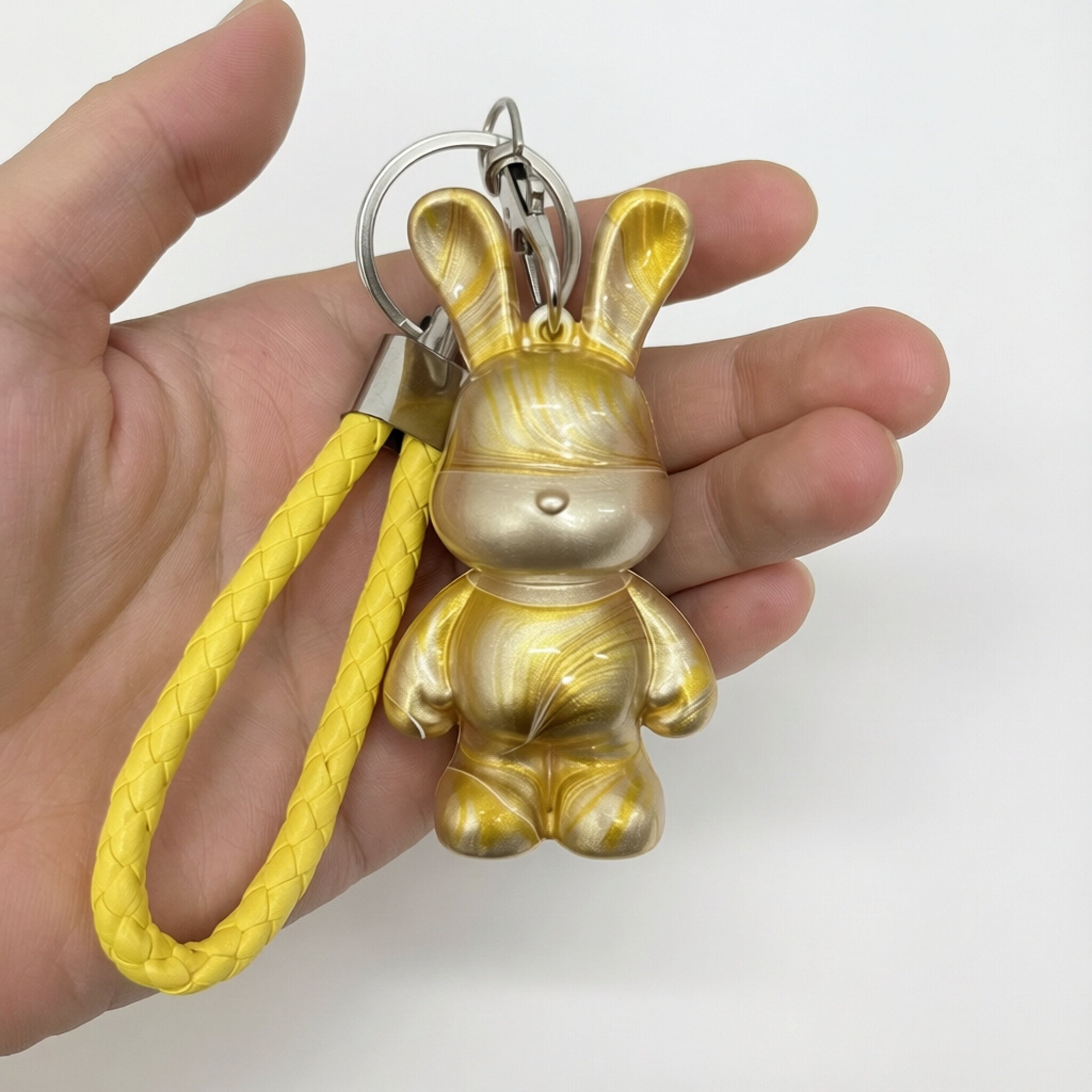 （羽毛款）钥匙扣迷你流体熊手工挂件挂饰同配色随机发无亚克力盒