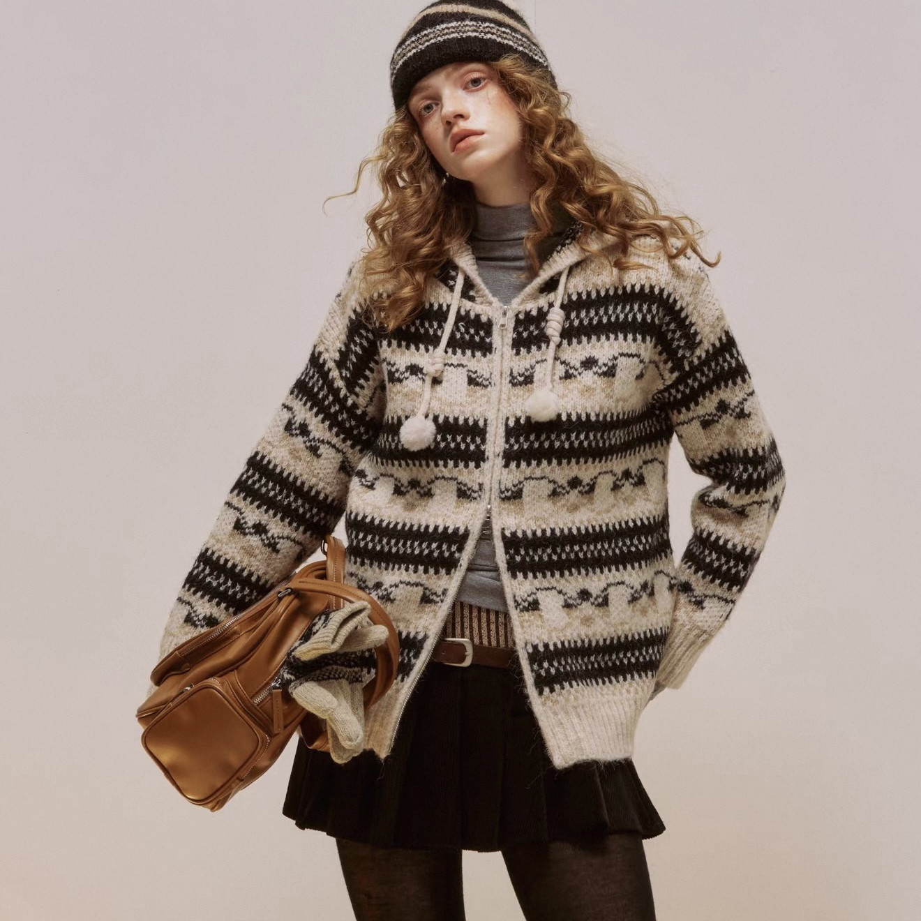 一善家众设计感连帽撞色提花费尔岛长袖针织开衫外套毛衣A21082