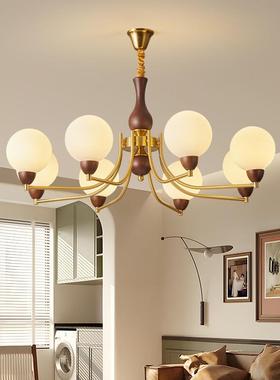 A chandelier in the French Mob Room, 2025. American chandeli