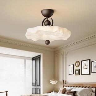 2025 winded the sucks medium bedroom high The new French