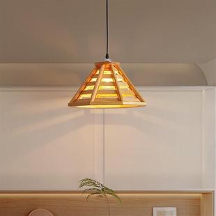 the creative Silent Restaurant. The Wind chandelier