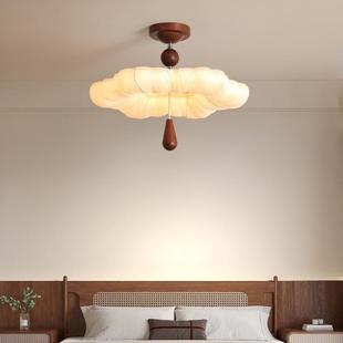 the middle French dome pumpk bedroom master The wind