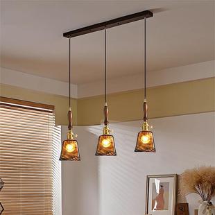 the American Renouveau The are restaurant cre chandeliers