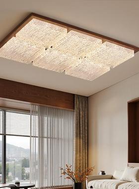 A light-and-dwelling living room toplight designer, an advan