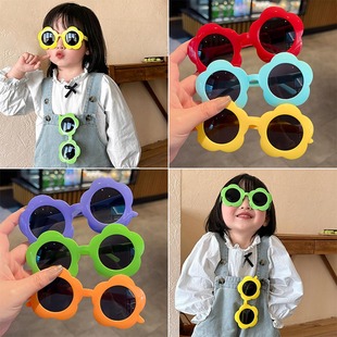 儿童搞怪可爱百搭小花眼镜2025新款男女童遮阳太阳镜拍照出片神器