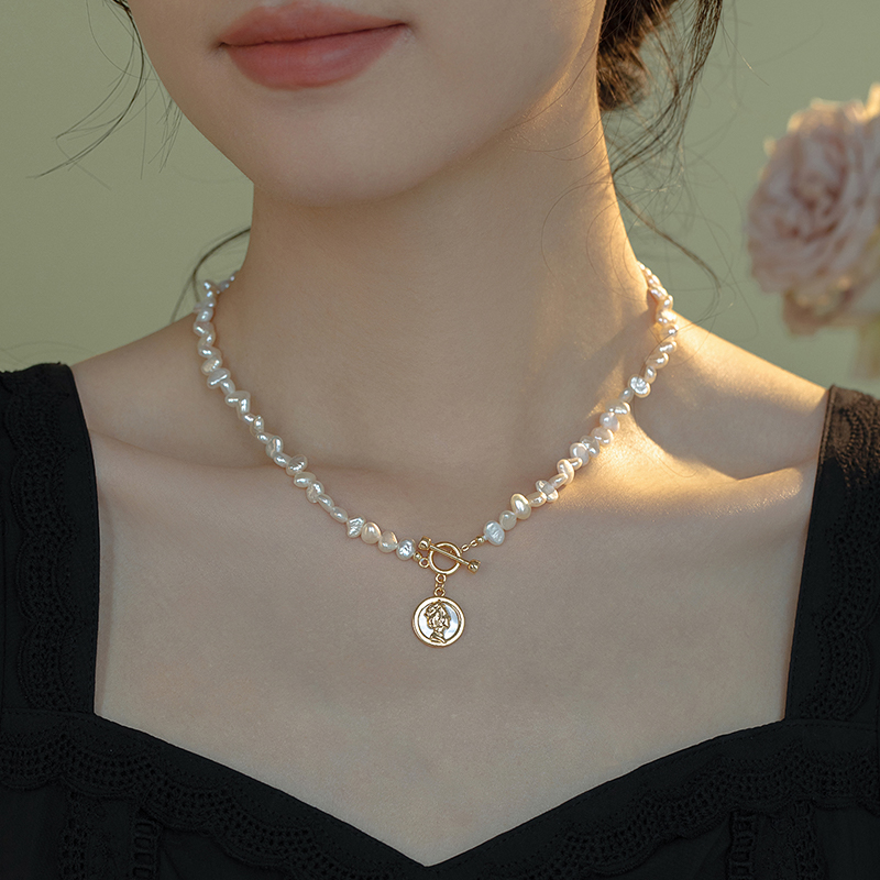 法式复古美人头珍珠项链