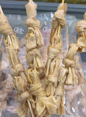 豆扣结串豆腐竹串小吃冷冻半成品