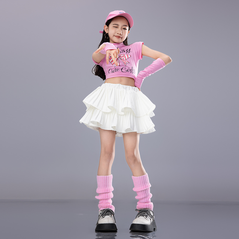 六一儿童演出服啦啦队表演爵士舞服装女童多巴胺潮服走秀新款模特