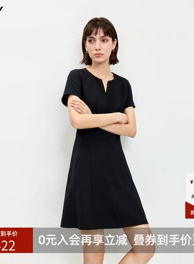 LILY2026夏新款女装简约纯色圆领V领收腰休闲通勤修身短袖连衣裙