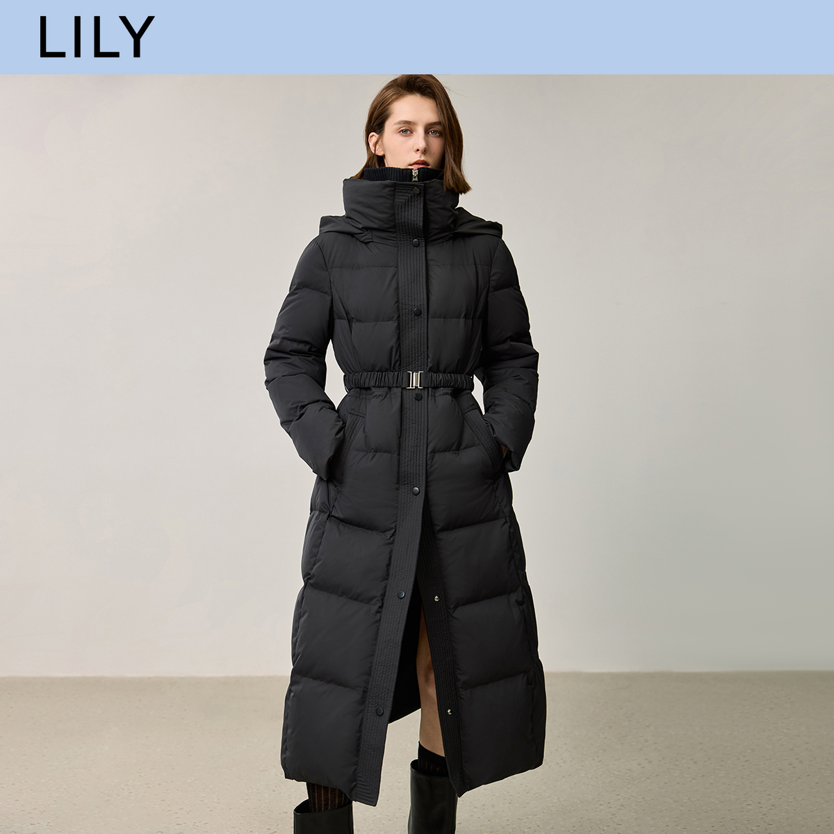 简洁华夫格-边缘包缝衣身表面无车线