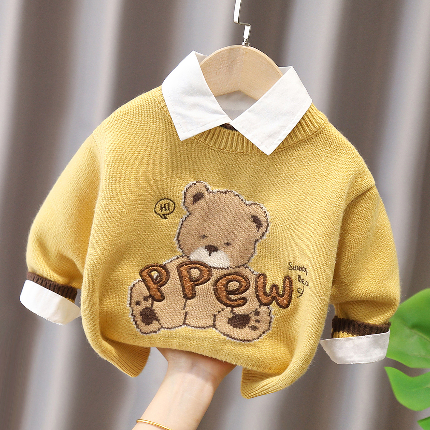 婴儿童卡通刺绣加厚毛衣男女童