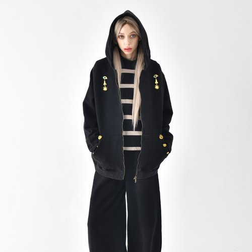 男女同款潮牌上衣