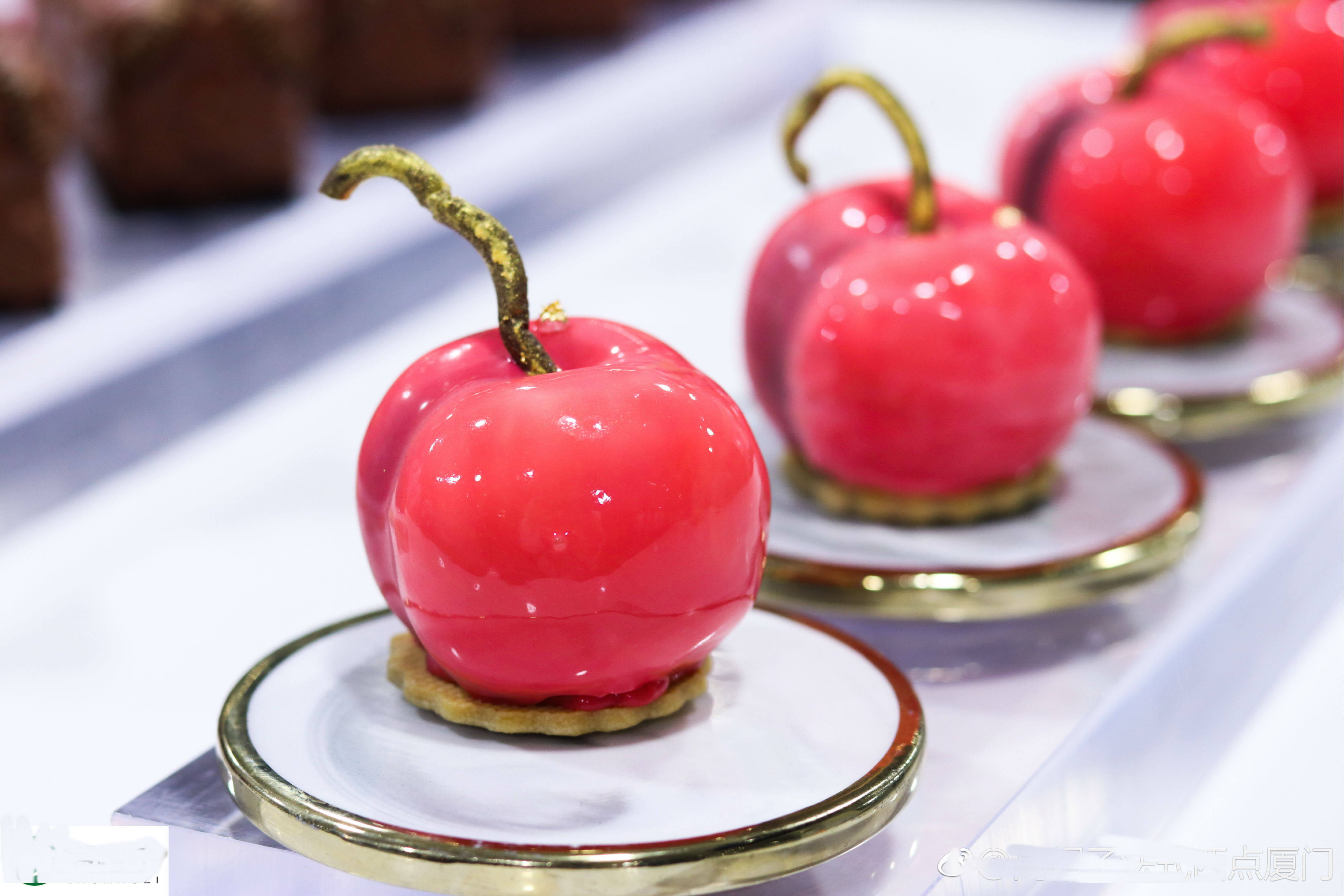 法式甜点6,8连樱桃连体慕斯蛋糕硅胶模具淋面diy家用烘焙磨具