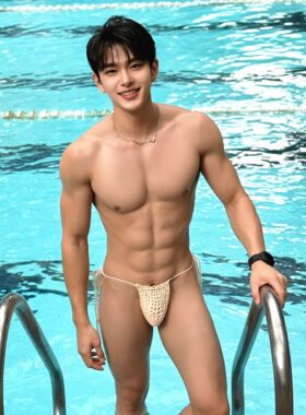 男士性感手工针织日光浴镂空沙滩度假泳裤纯色高叉三角网红ins风