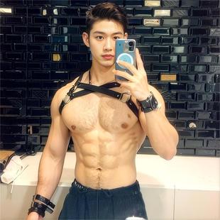 潮流男士 饰胸衣 黑色皮质肩带性感背带夜店酒吧舞台演出服饰配件装