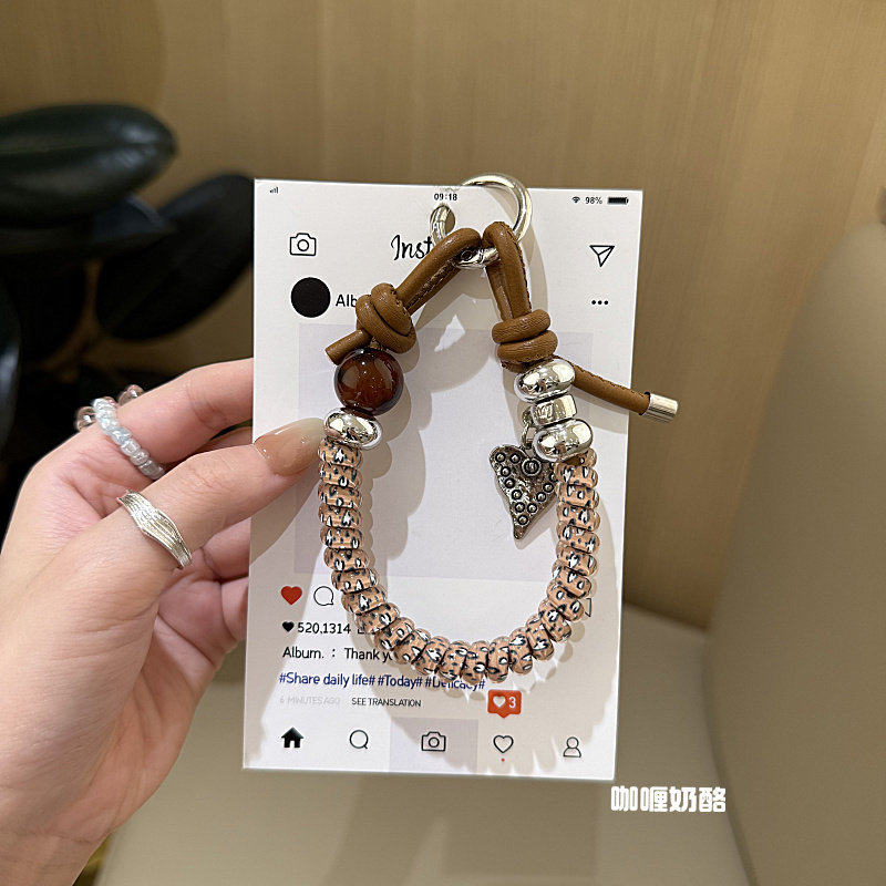 韩系ins风弹簧金属爱心吊坠链创意个性小众时髦新款链条饰品
