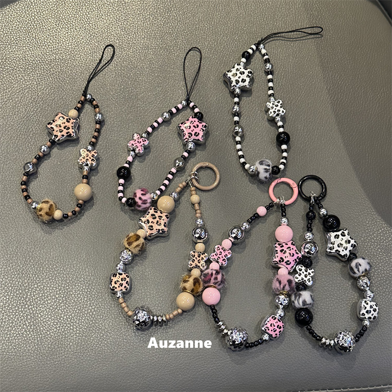 秋冬黑白色豹纹适用于挂链车钥匙书包挂坠airpods耳机壳挂饰