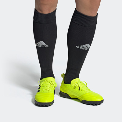 Adidas/阿迪达斯男子足球鞋