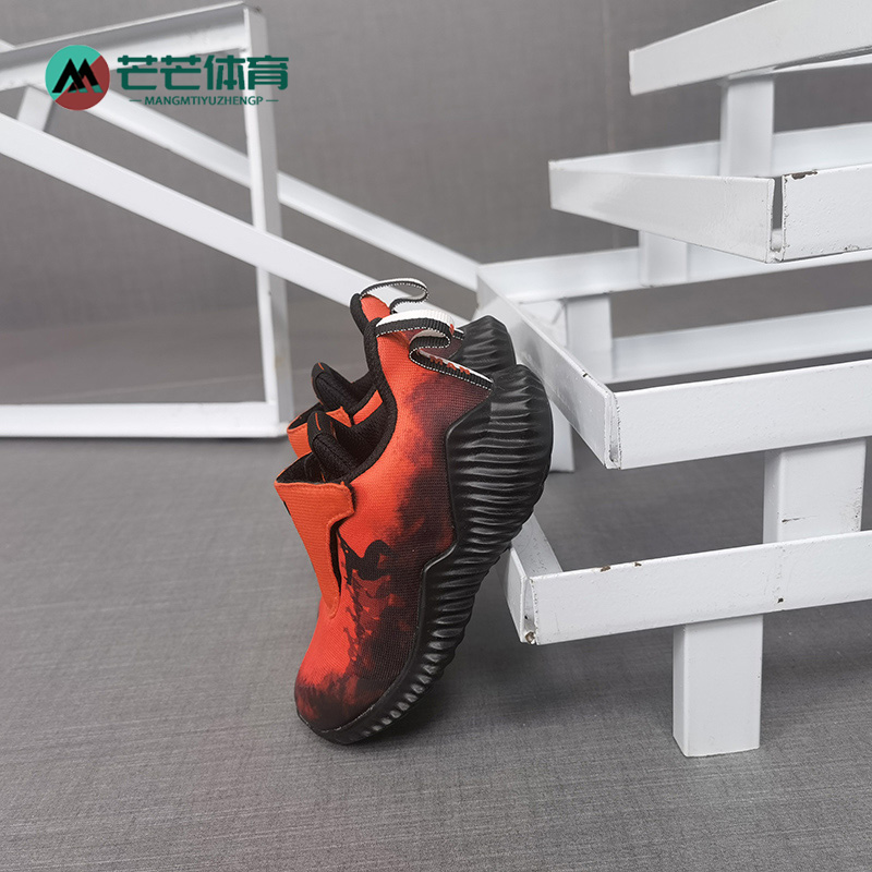 阿迪达斯儿童轻便柔软运动鞋