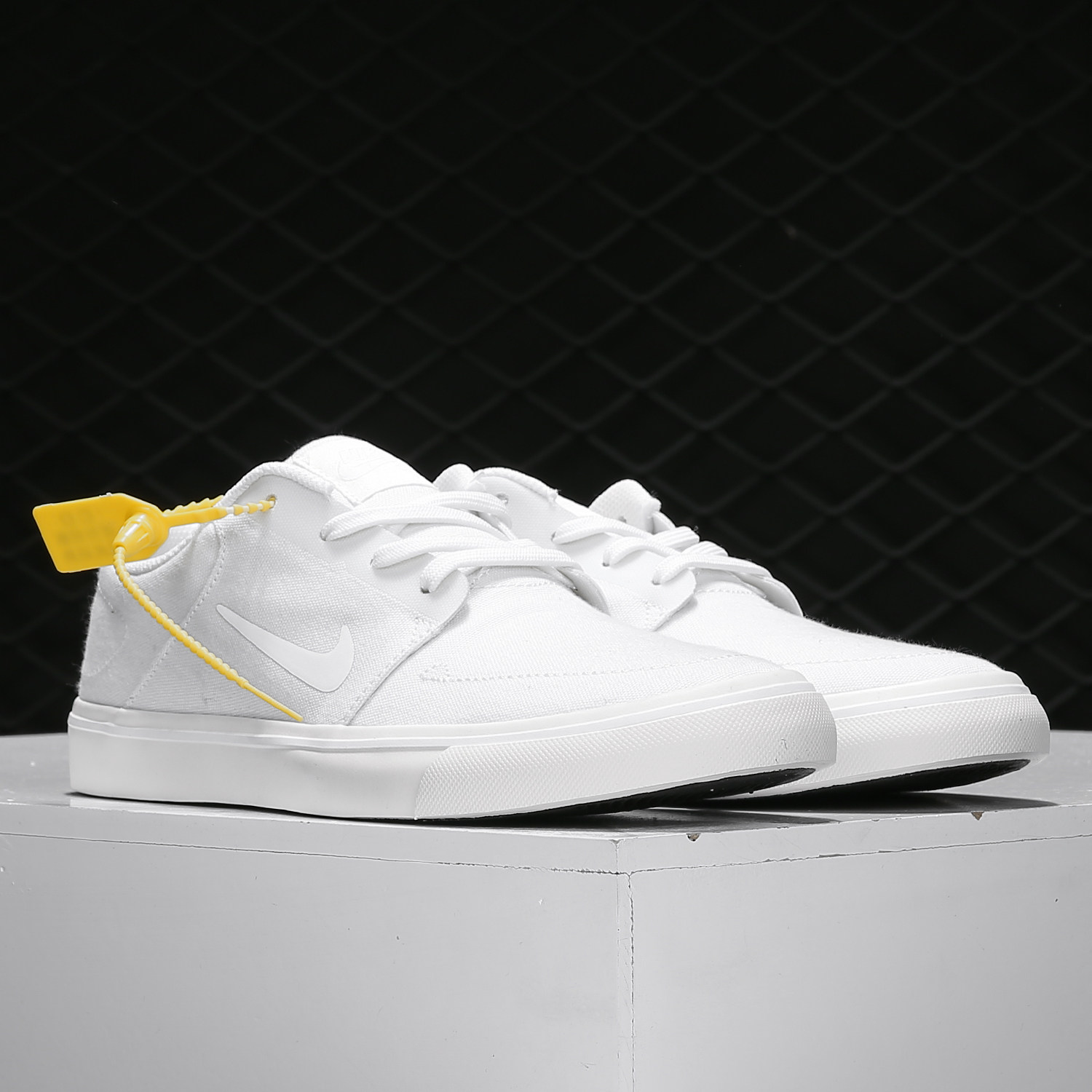 Nike/耐克正品SB男女鞋情侣新款低帮休闲鞋学生板鞋 723874