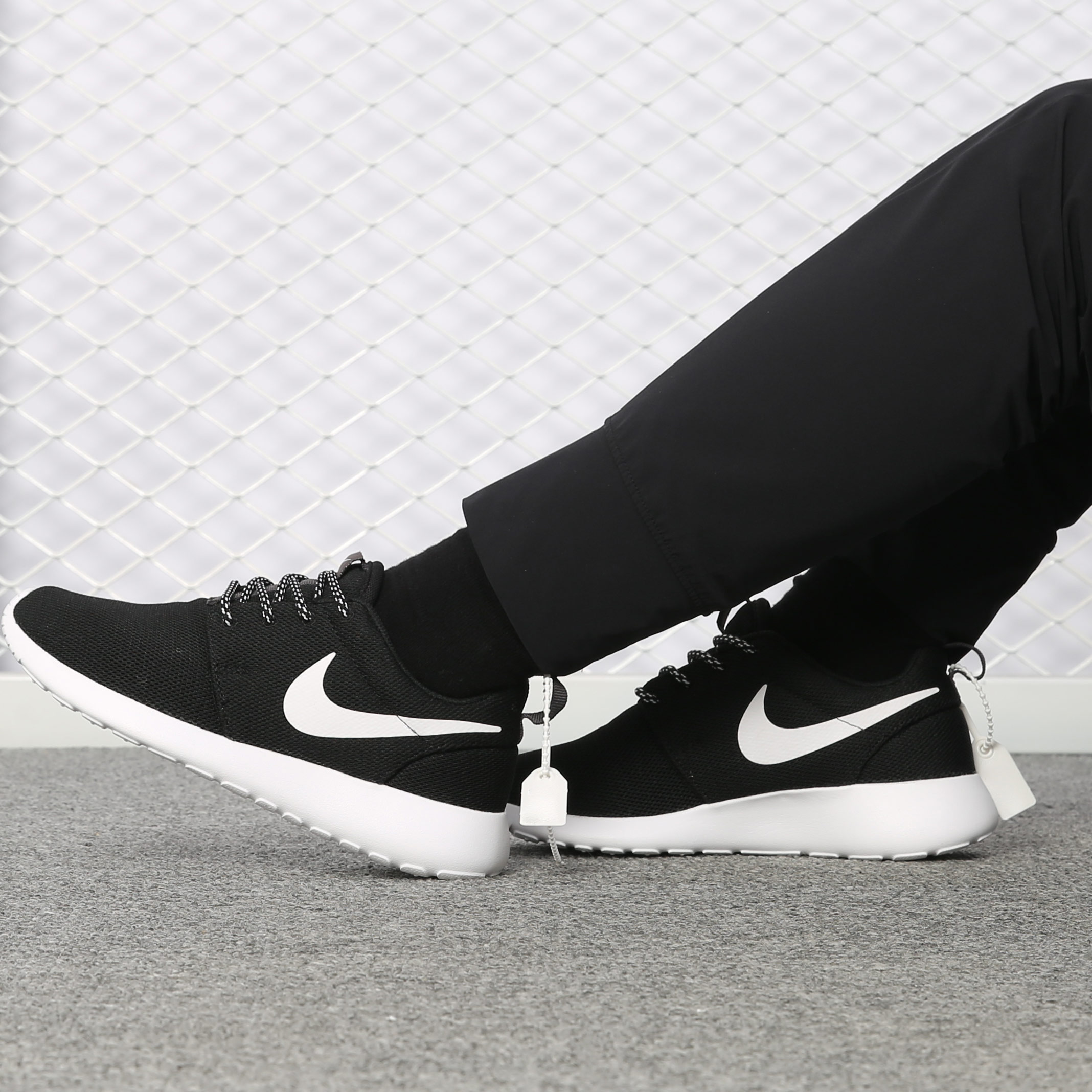 耐克正品男女低帮轻便运动休闲鞋