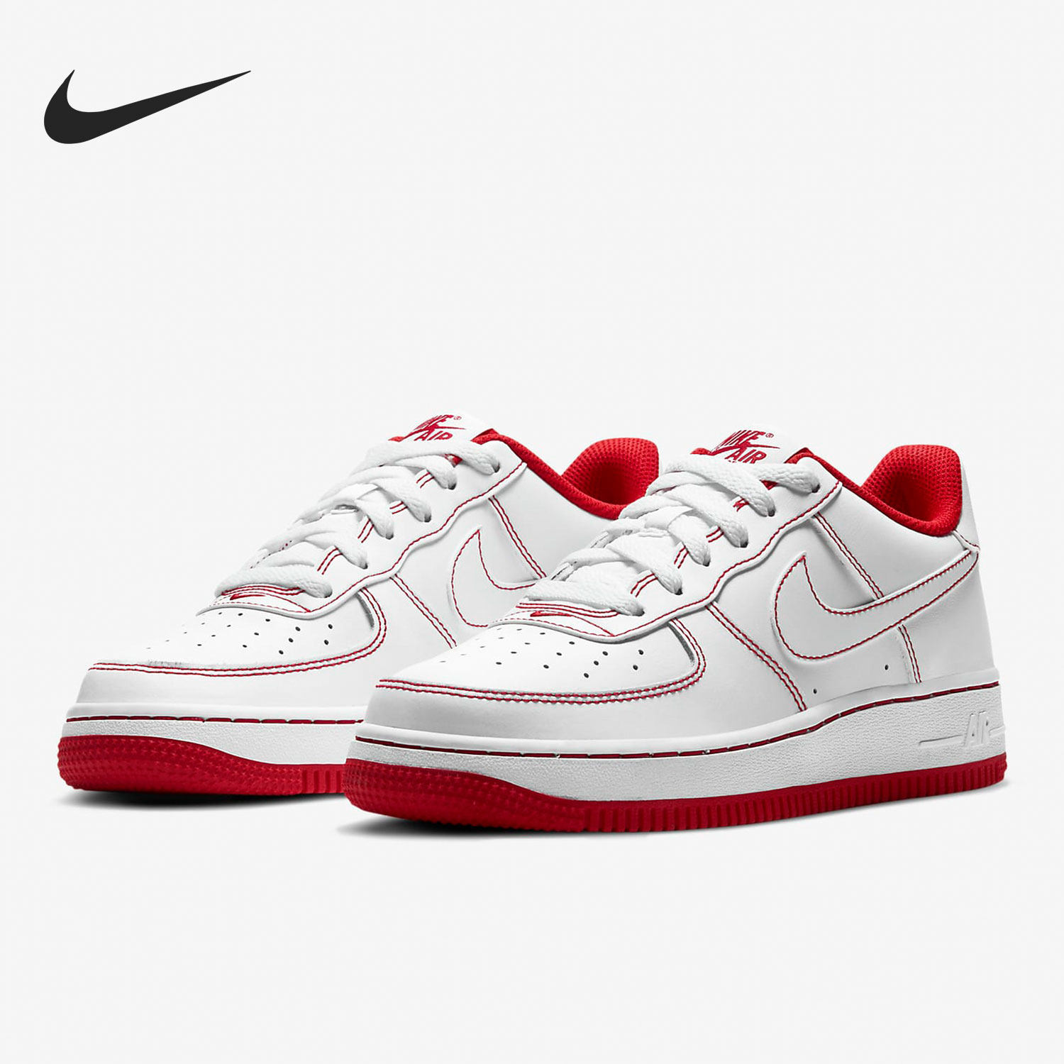 耐克AIRFORCE1女子经典板鞋