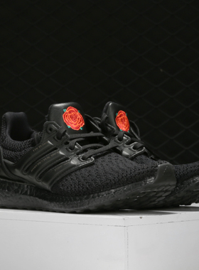 Adidas/阿迪达斯正品  UltraBOOST x Manu FC 男女跑步鞋 EG8088
