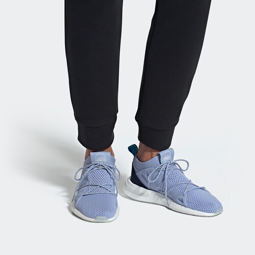 休闲鞋Adidas/阿迪达斯