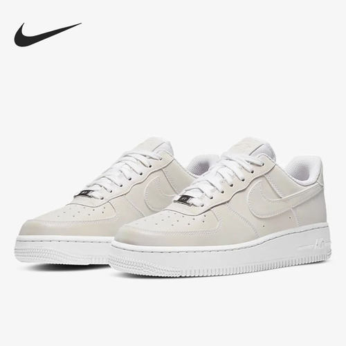 耐克正品女子简约休闲板鞋