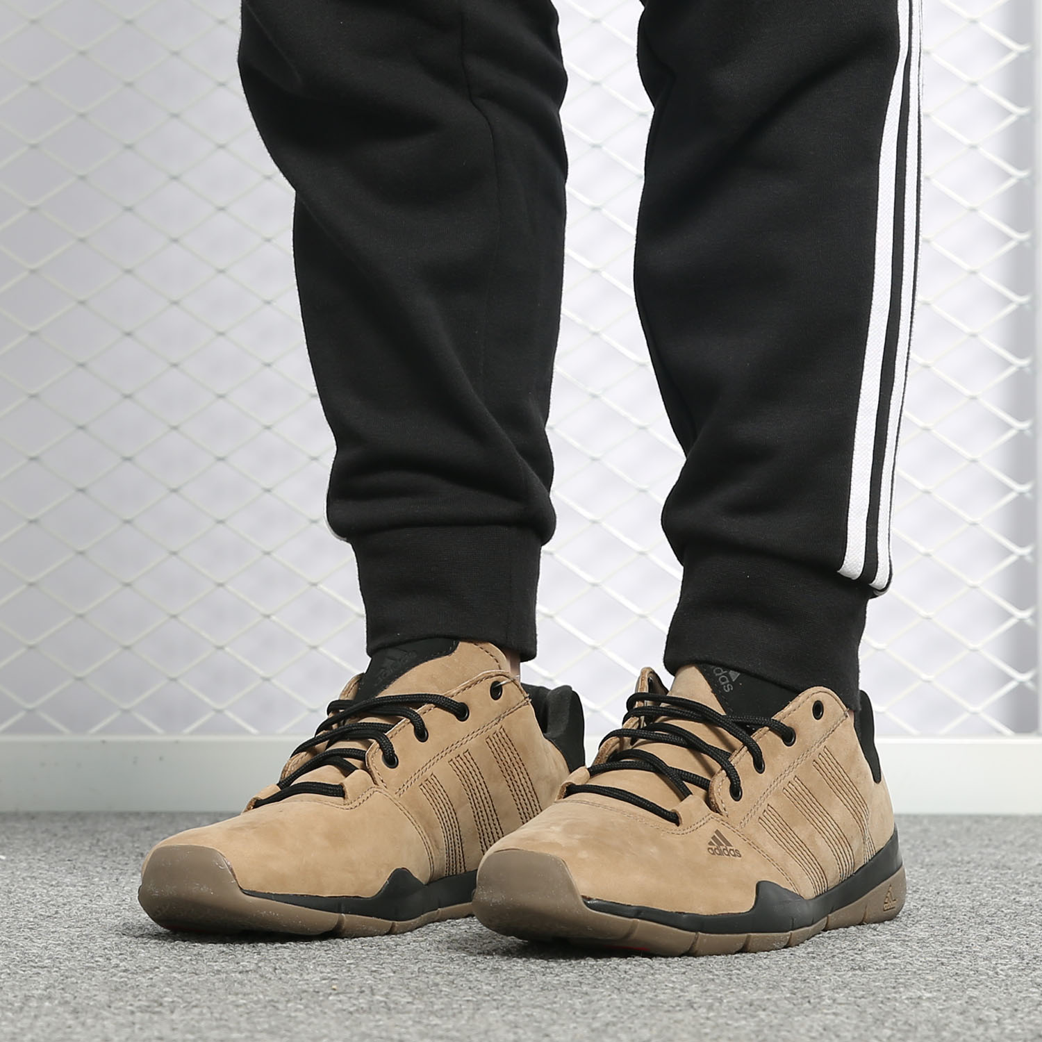 阿迪达斯男子户外多功能越野鞋