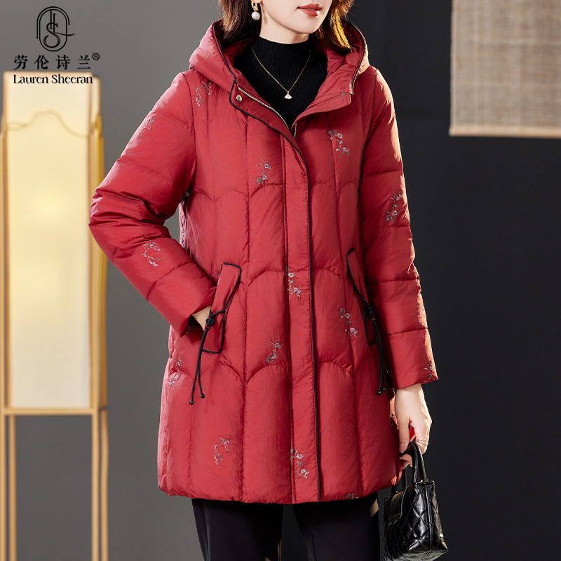 轻薄羽绒服女款2024新款白鹅绒外套中长款连帽高贵显瘦洋气妈妈款