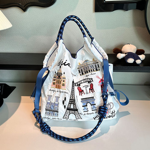 手提单肩斜挎包购物袋潮牌刺绣