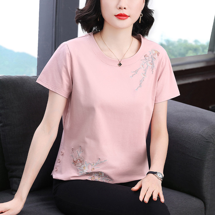 妈妈装纯棉短袖T恤衫女装刺绣新款夏季中年女士宽松休闲半袖上衣