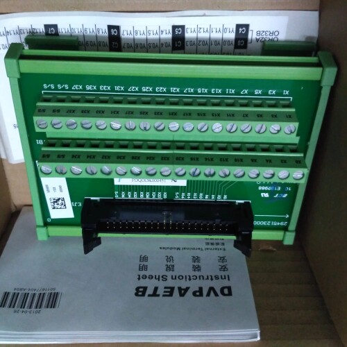台达DVPAETB-OR16A ID32A配线端子板 接线扩展板UB-10-0R16 ID32A