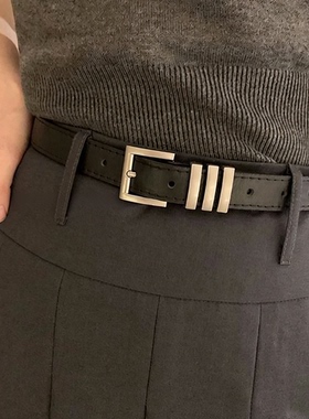 皮带女款夏季黑色牛仔裤带美式复古银扣装饰简约百搭新款腰带女士
