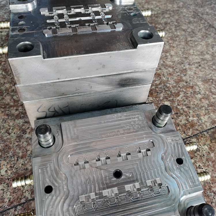 厂家供应线路板ABS模具塑胶塑胶模具设计与注塑产品加工生产模具