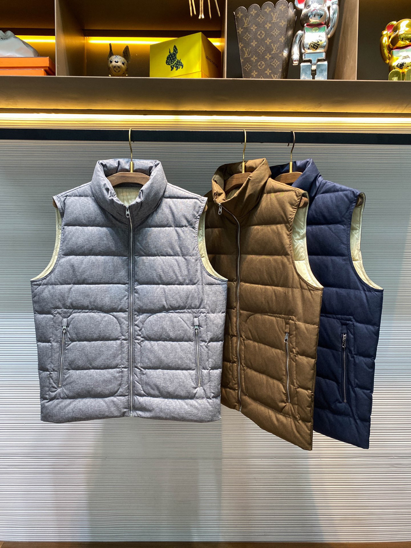 冬季新款老钱男士后领字母徽标刺绣时尚拉链立领百搭羽绒马甲外套,男装,羽绒马甲,淘宝优惠券,粉丝福利购,淘宝优惠卷