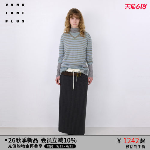 VVNK JANE PLUS2026秋季新款V领条纹针织打底衫女J630113619A