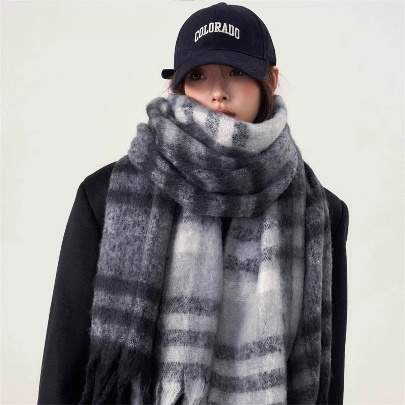 WinnieLee日本设计师联名款围巾